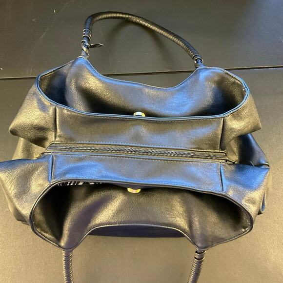 Antik Kraft Large Black Faux Leather Hobo Tote Bag with Wrapped Shoulder Straps - Picture 4 of 12